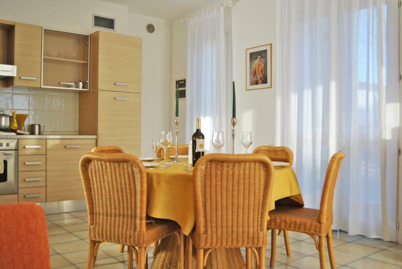 Residence Tamerici Каорле Екстериор снимка